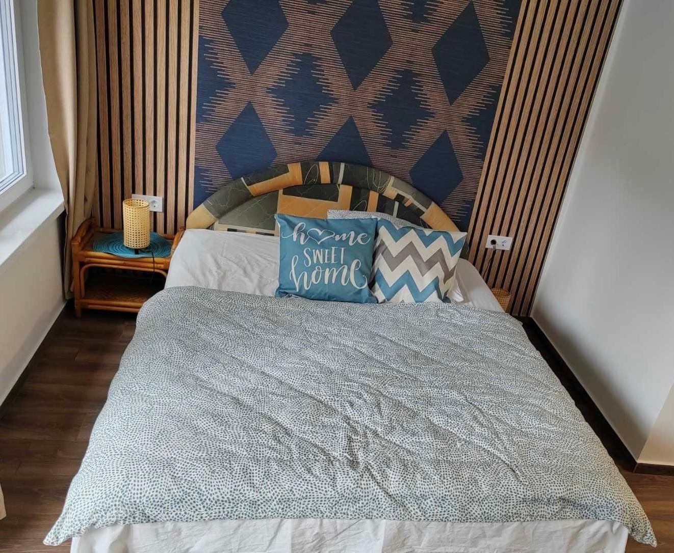2 Rooms Retro Guesthouse In A Silent Garden Вечеш Экстерьер фото